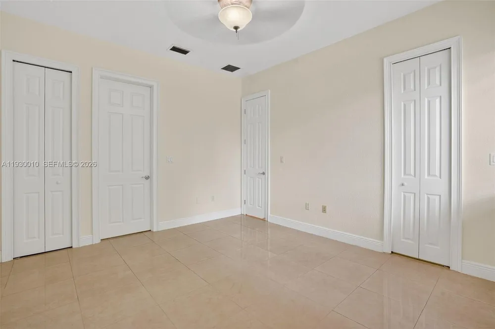 2913 SW 13th St, Miami, FL 33145