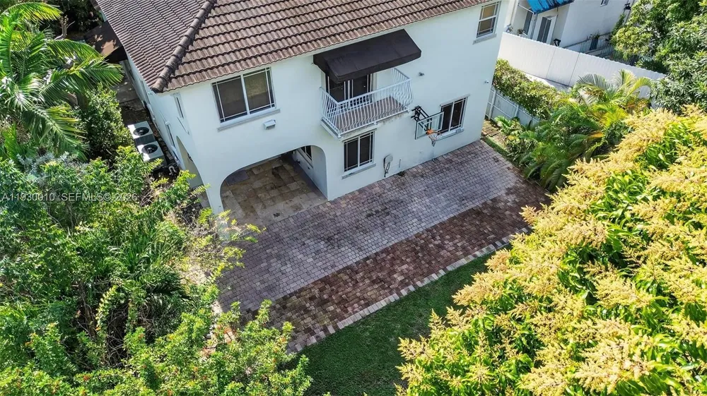 2913 SW 13th St, Miami, FL 33145