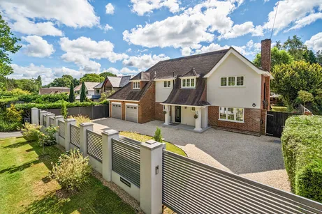 Knowle Grove, Virginia Water, GU25