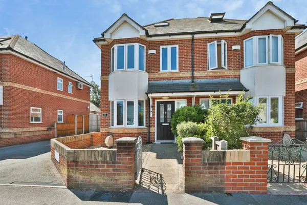 Columbia Road, BOURNEMOUTH, Dorset, BH10