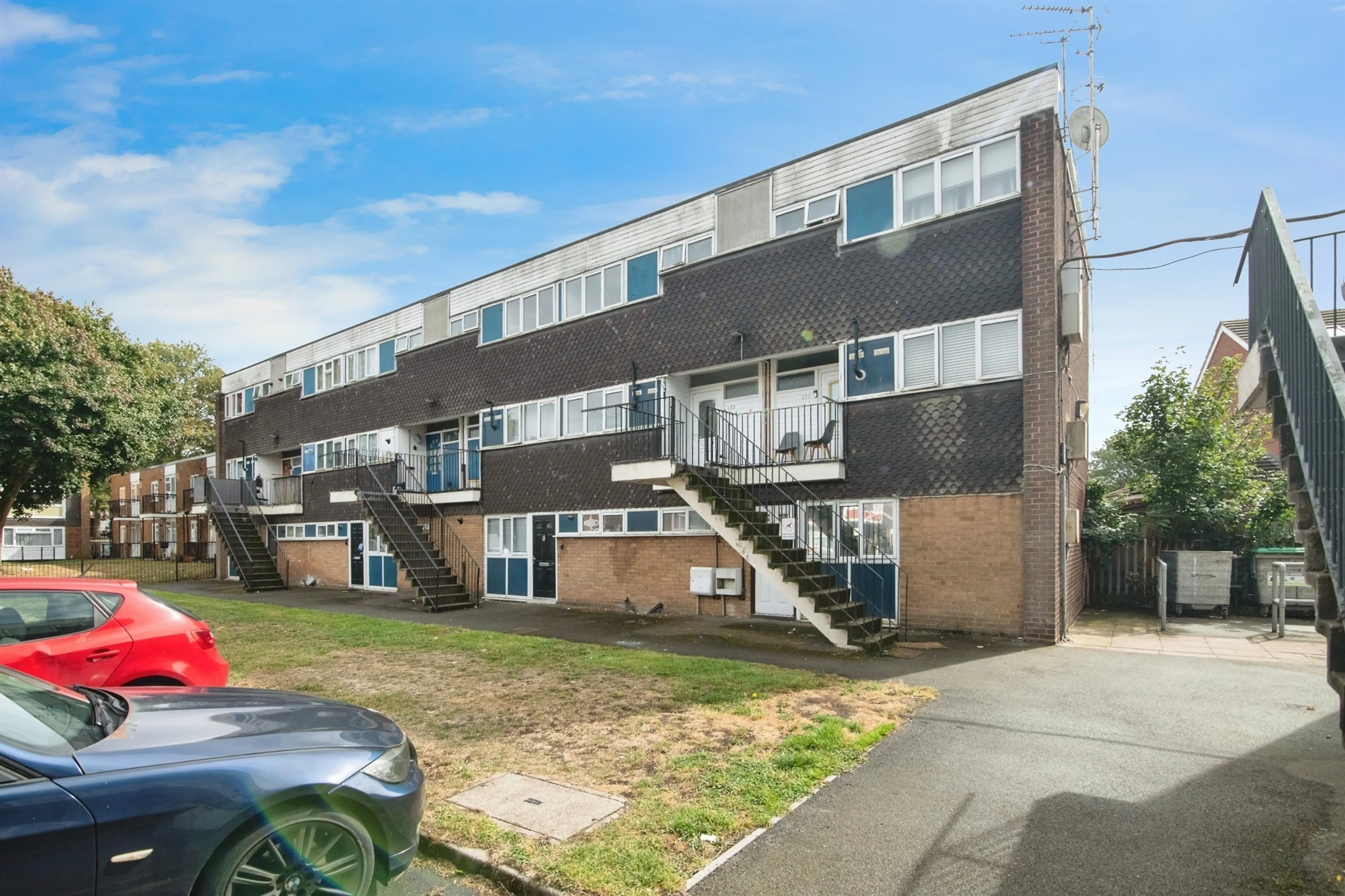 Property photo 0
