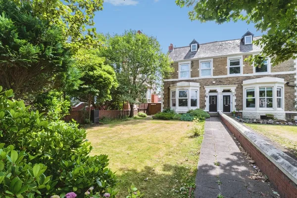 St. Annes Road East, Lytham St. Annes...