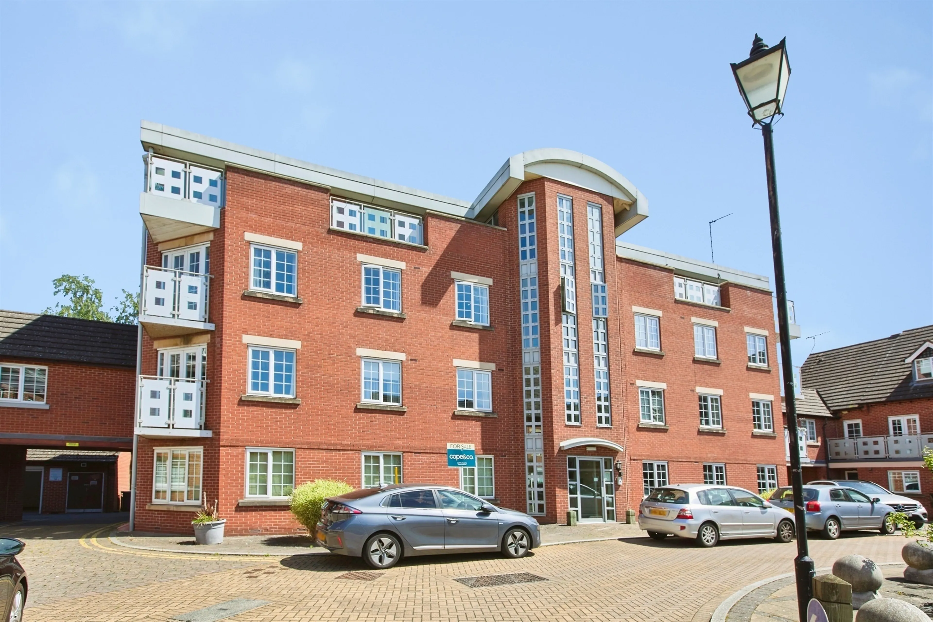 Property photo 0