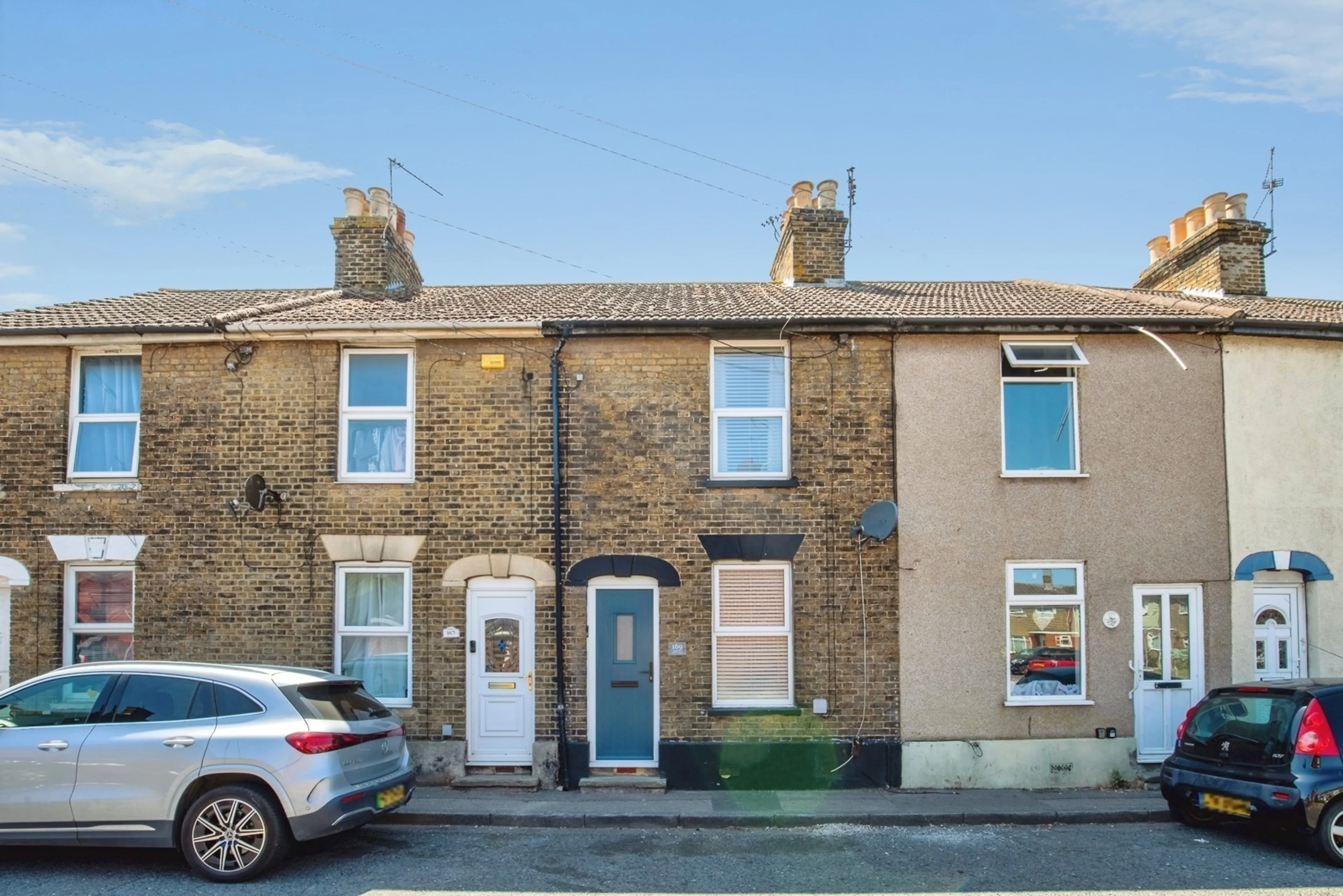 Property photo 0