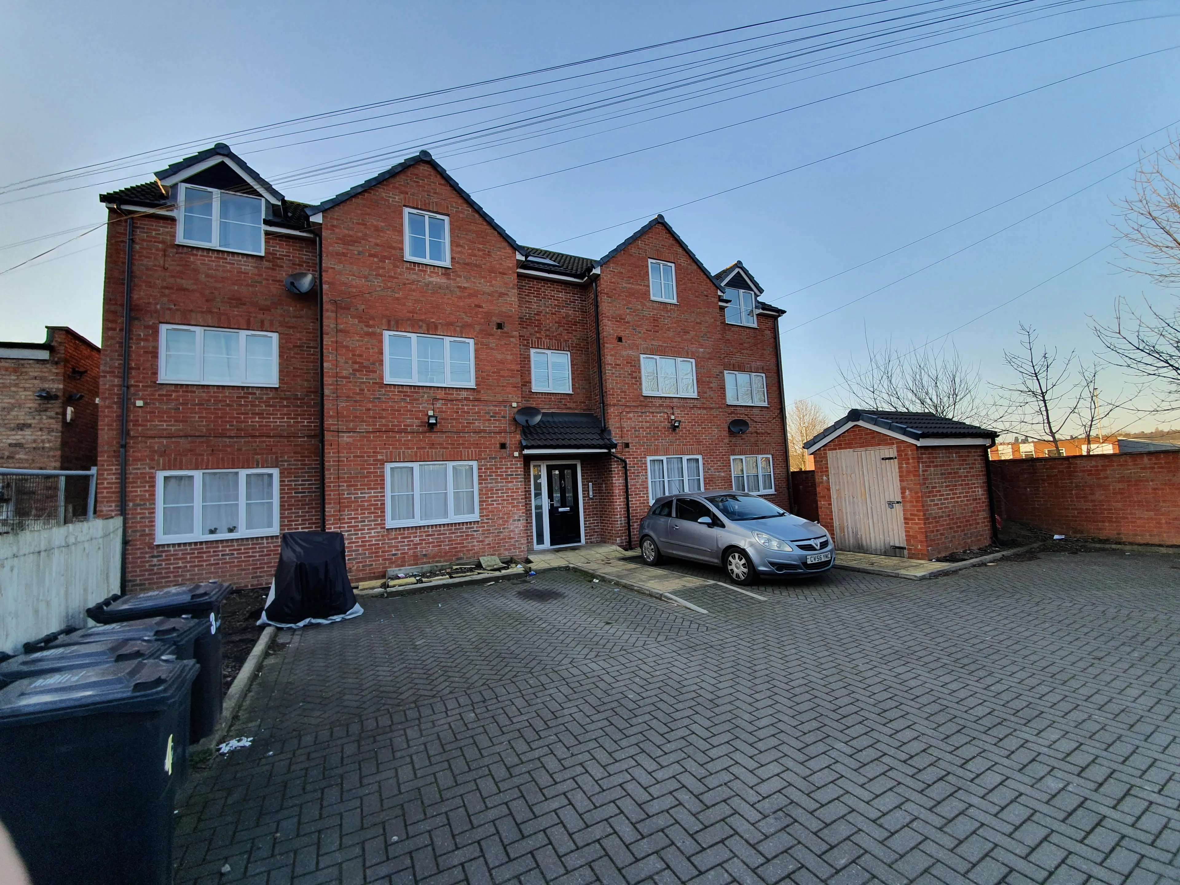 Property photo 0