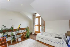 Ennismore Avenue London W4 photo 7