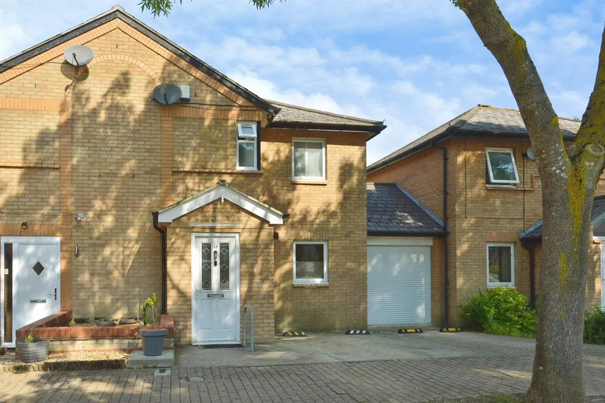 Quantock Crescent, Emerson Valley, Milton Keynes