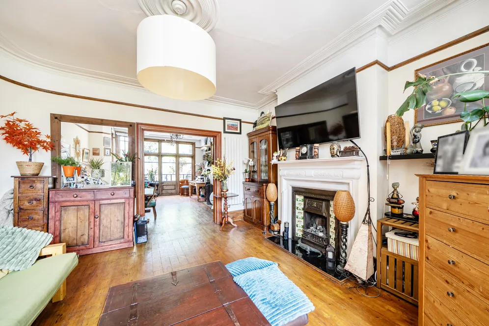 Redston Road, London, N8 photo 9