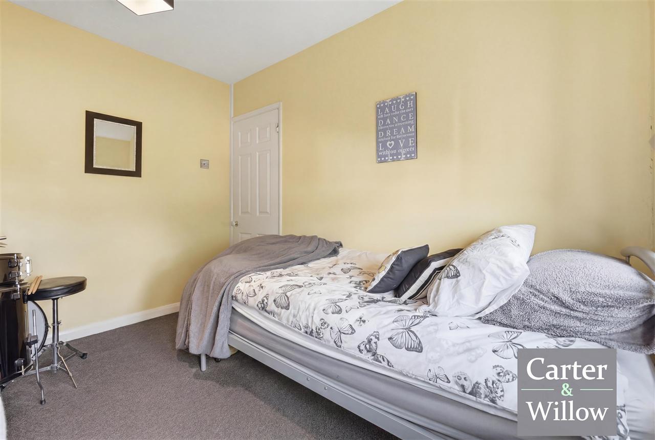Standfield Road, Dagenham, Essex Image 16