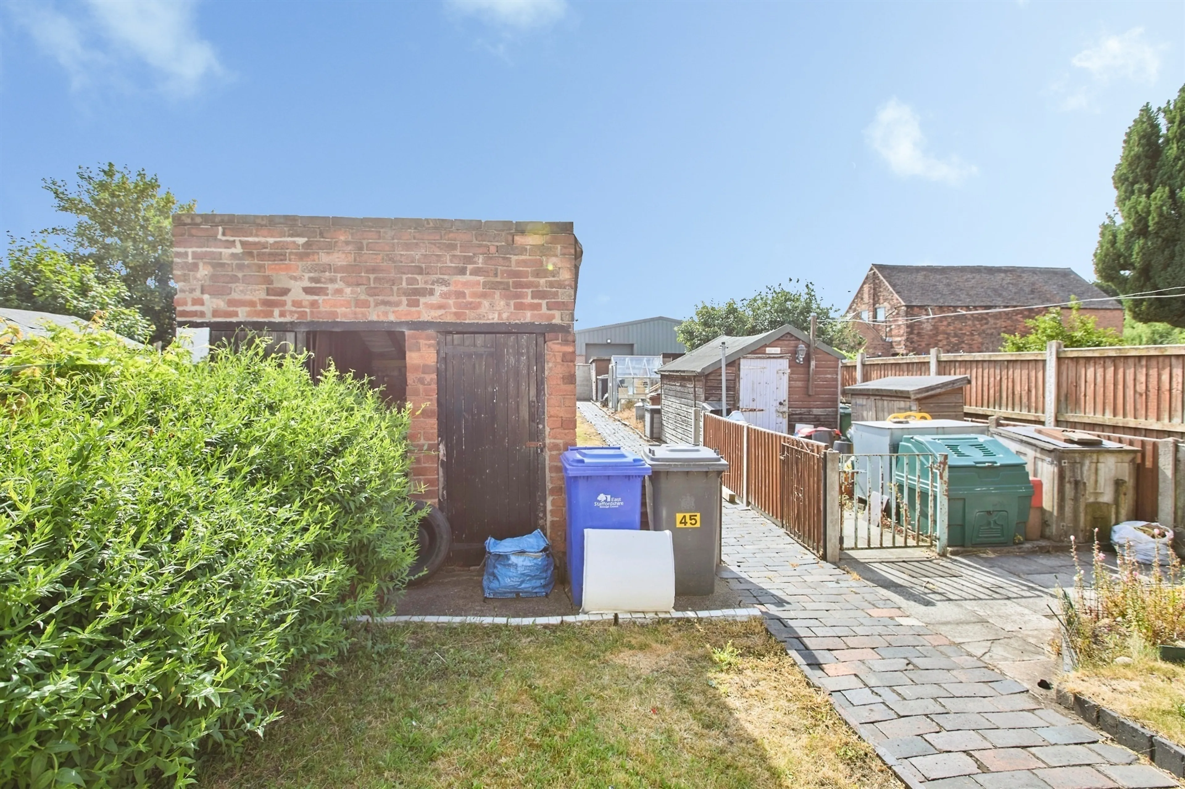 Property photo 11