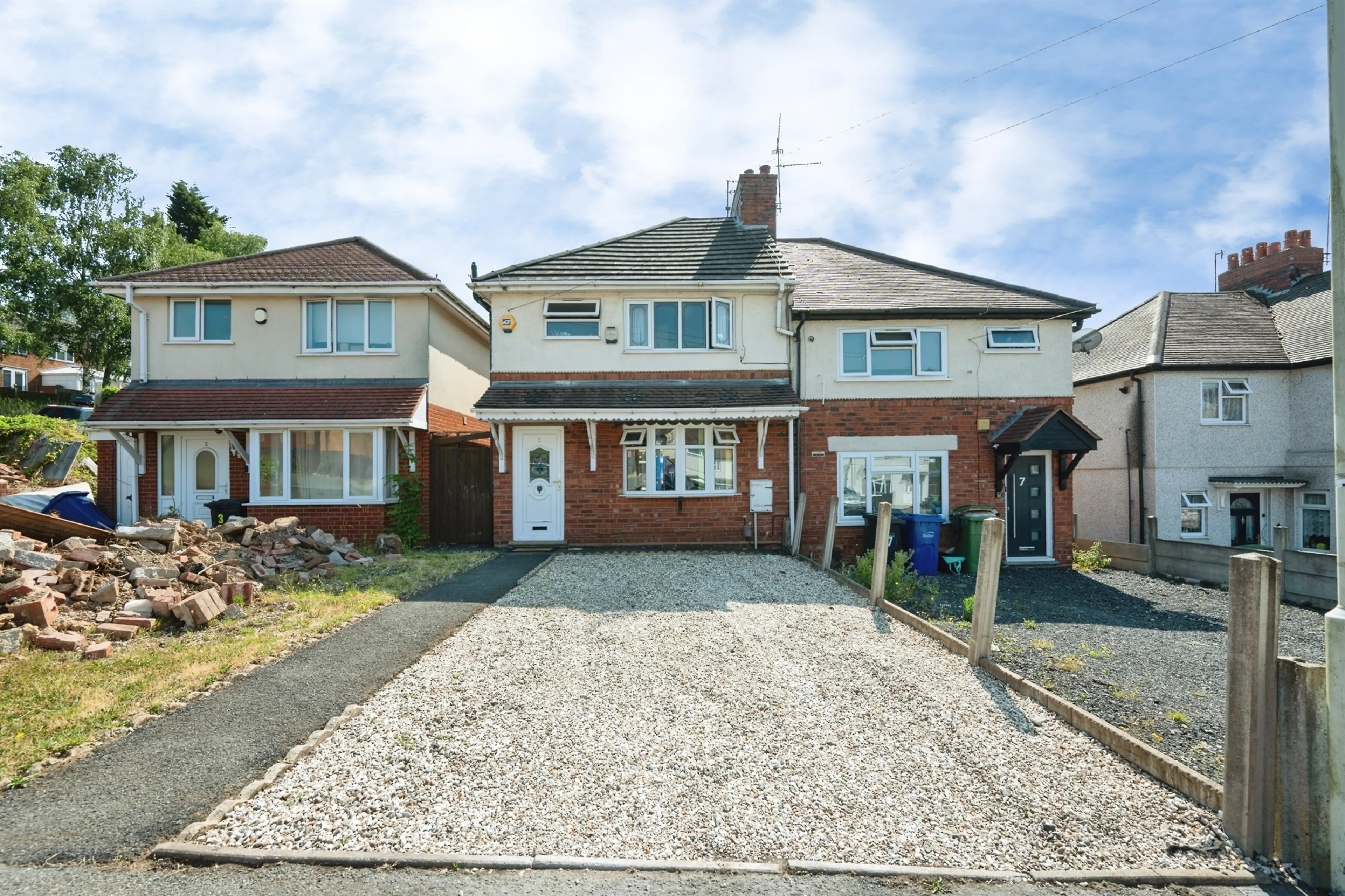 Property photo 0