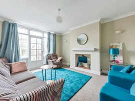 Holden Crescent, Newark thumb 2