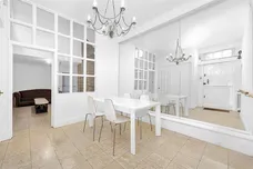 Castelnau, LONDON