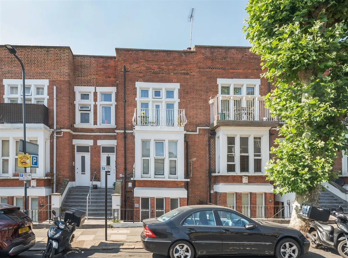 Victoria Road, London NW6