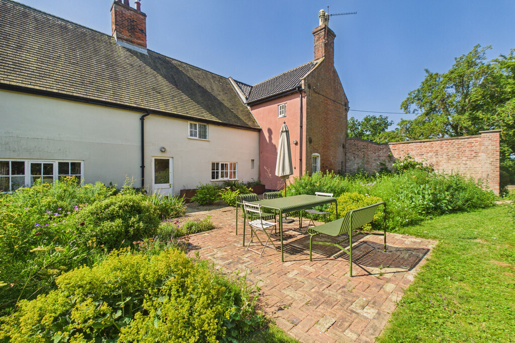 Grays Lane, Wissett Image 27