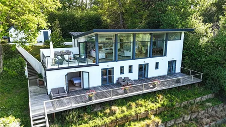 Reigate Road, Betchworth, RH3