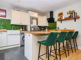 Ebberns Road, Hemel Hempstead thumb 3
