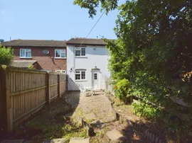 Burton Close, Oadby, Leicester thumb 3
