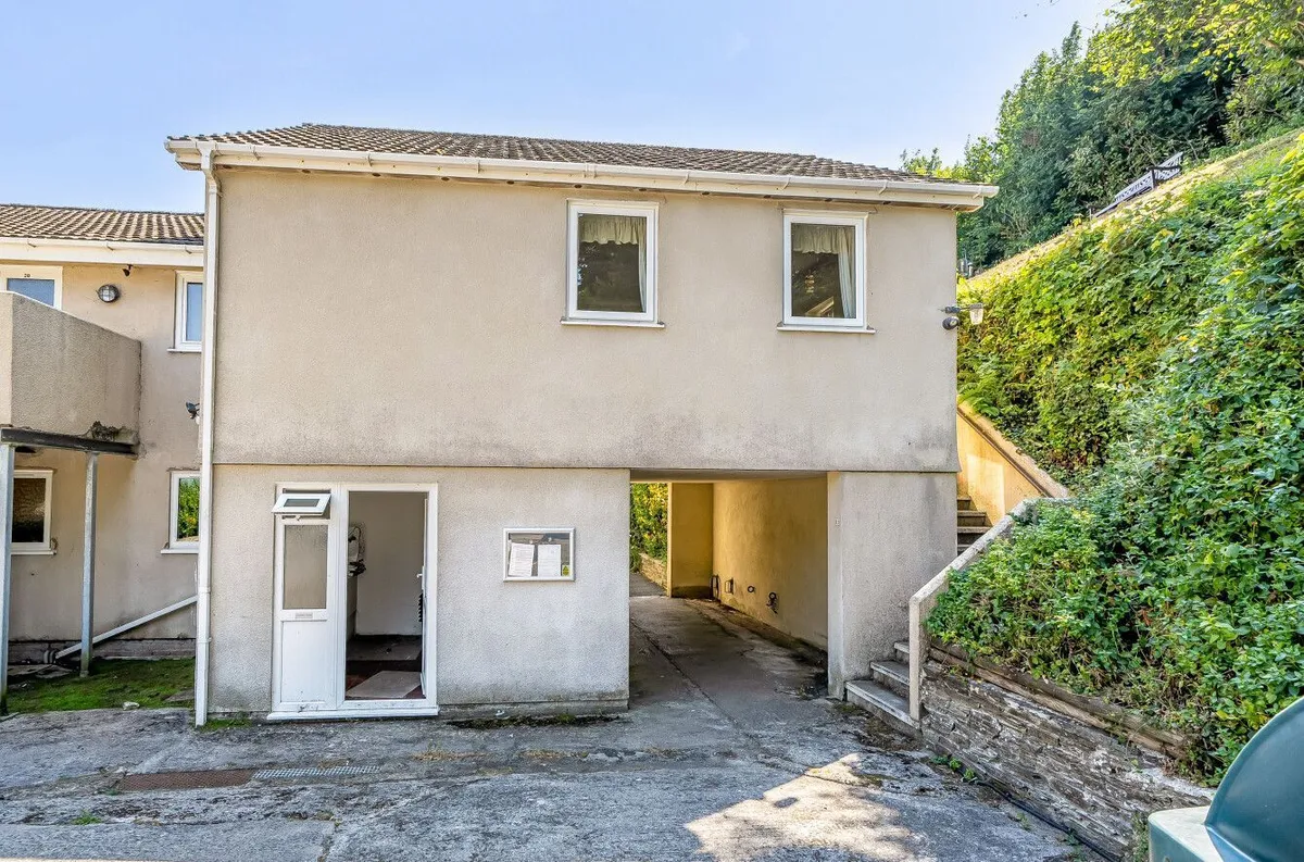 West Charleton Court, West Charleton
