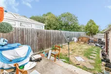 Oak View, Wellingborough