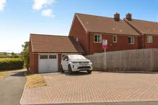Kestrel Road, Charfield, WOTTON-UNDER-EDGE