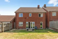 Kestrel Road, Charfield, WOTTON-UNDER-EDGE