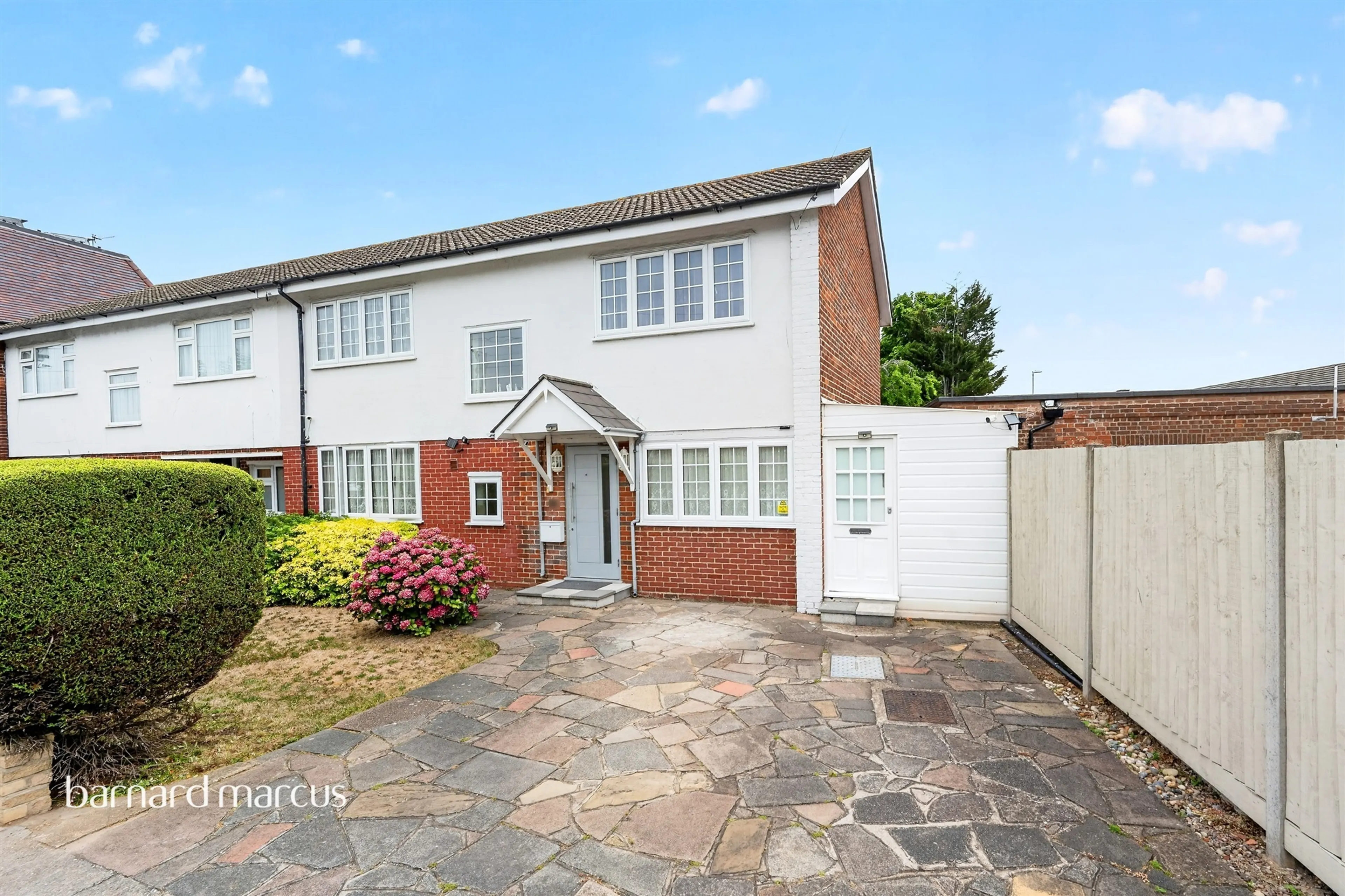 Property at Motspur Park, New Malden