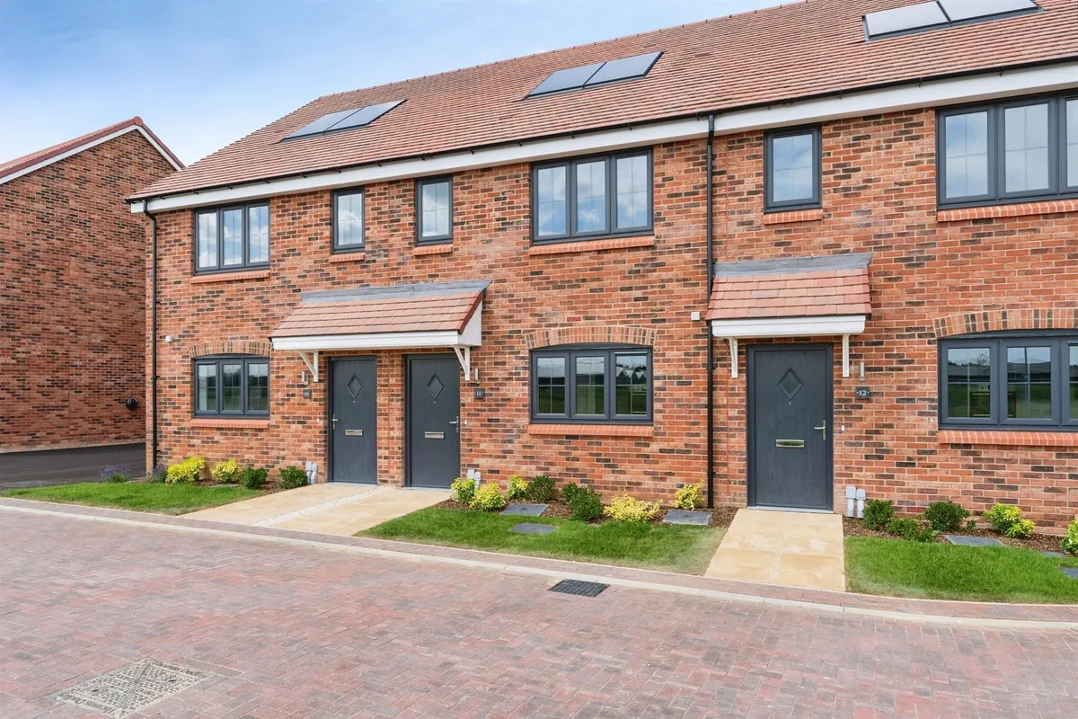 Euphorbia End, Kennett, Newmarket