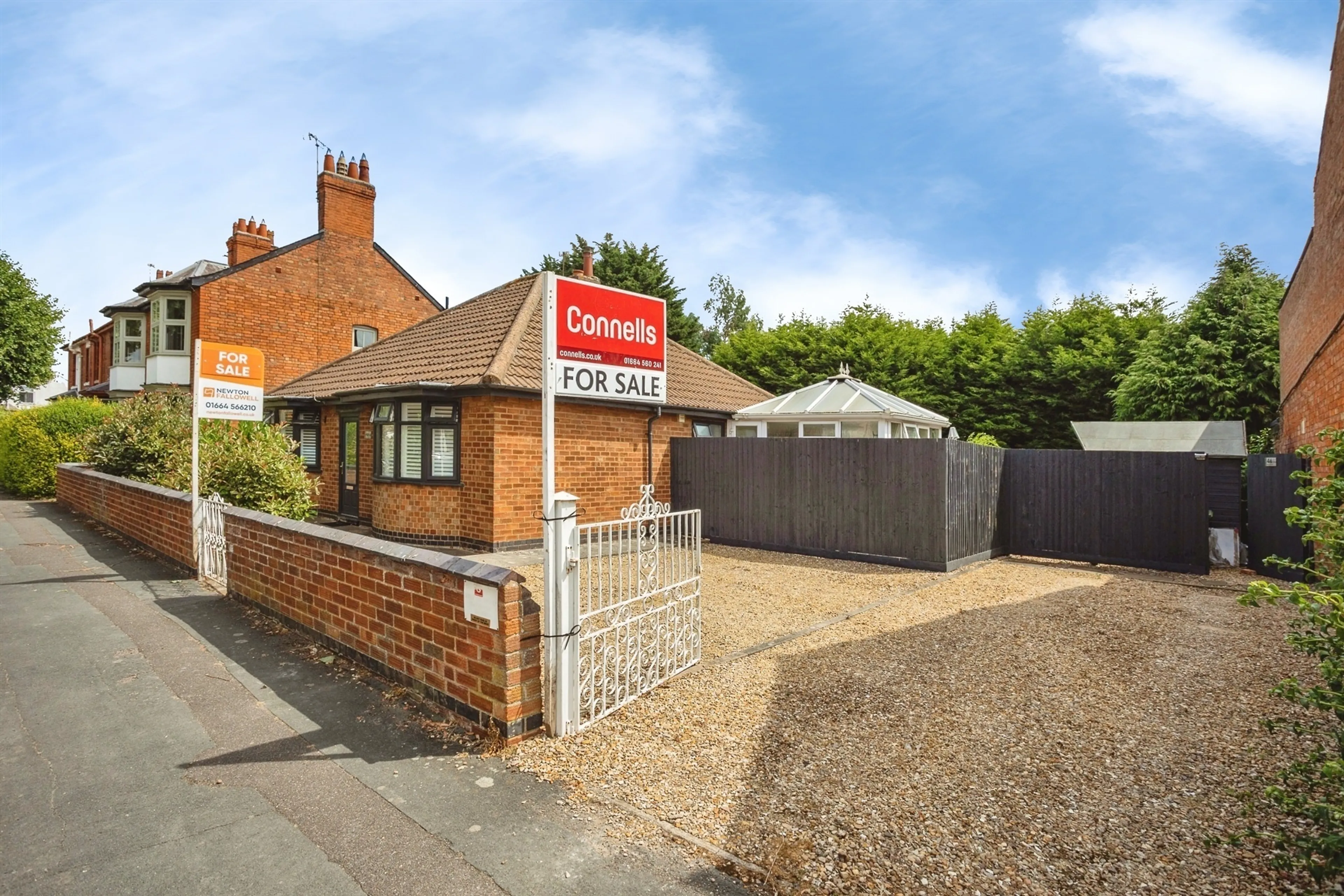 Property photo 0