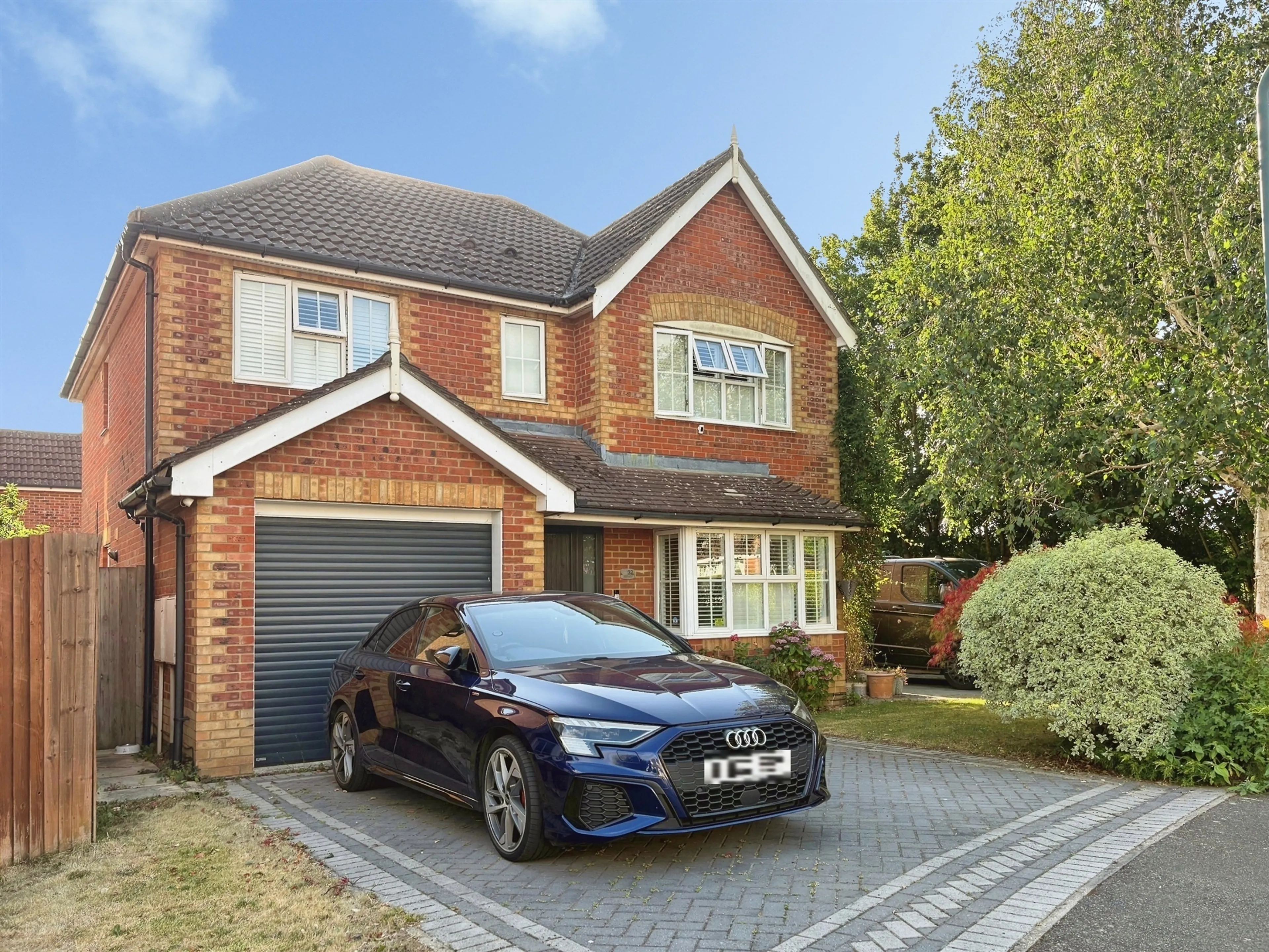 Property photo 0