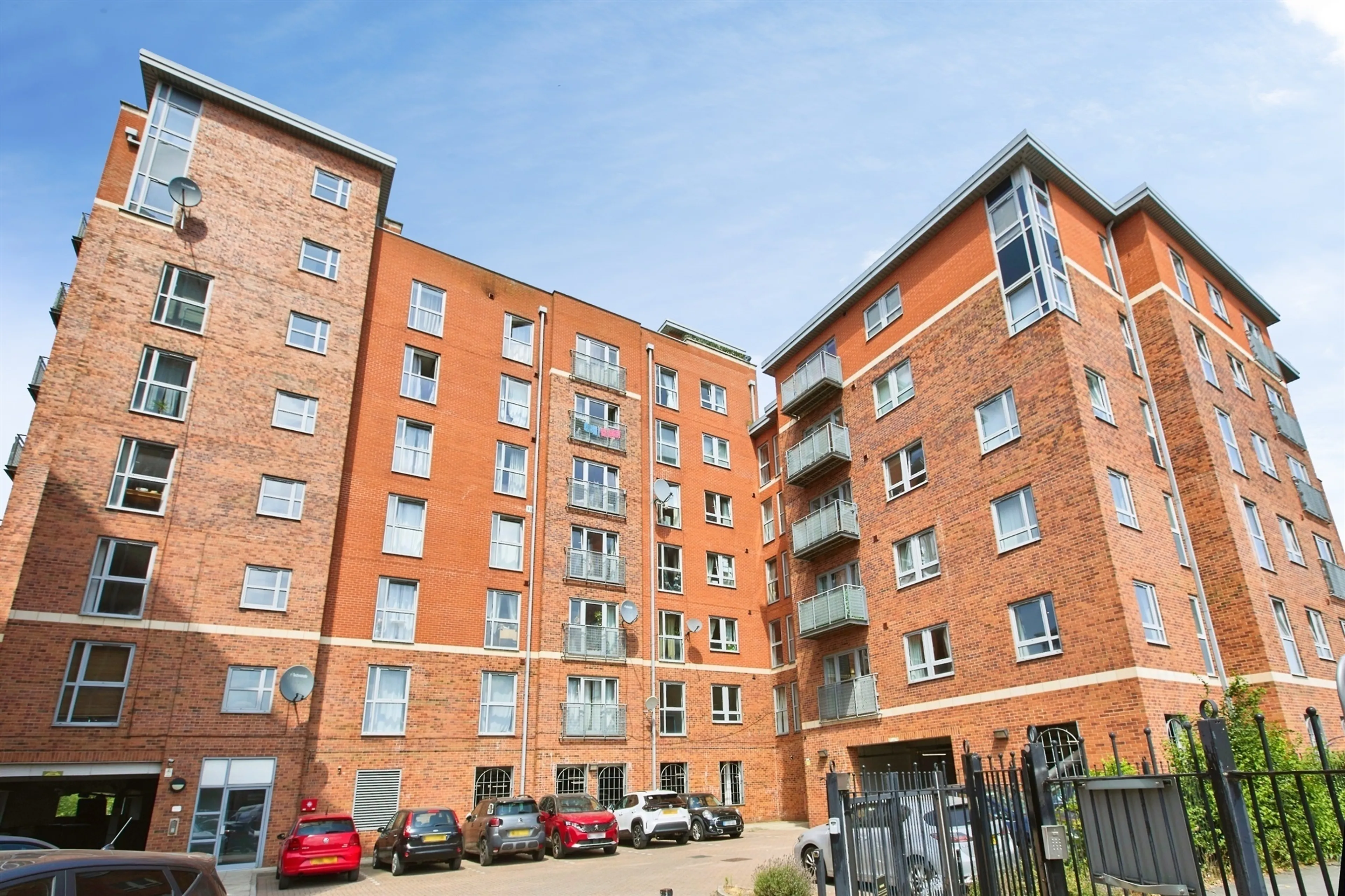 Property photo 0