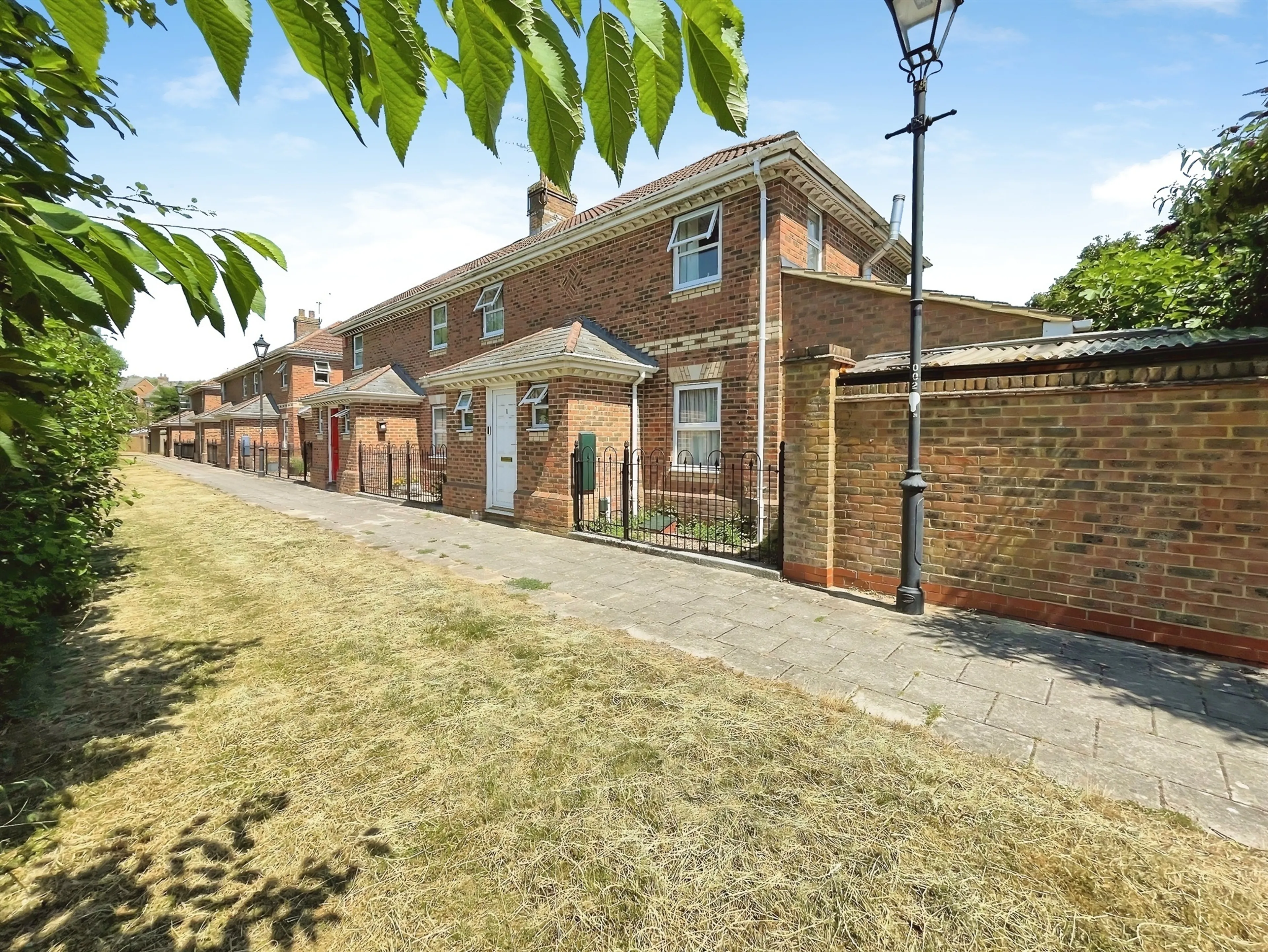 Property photo 0