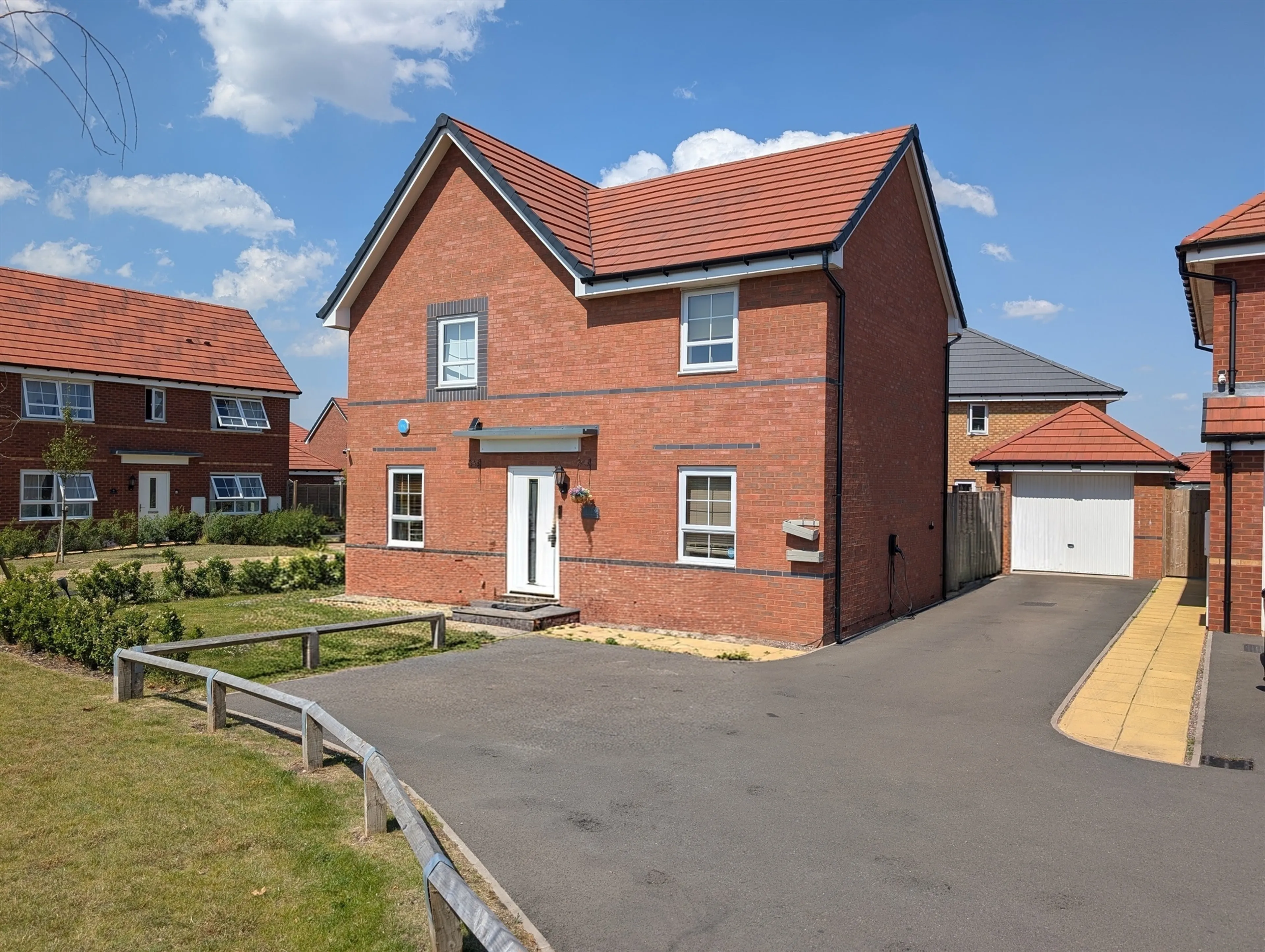 Property photo 0