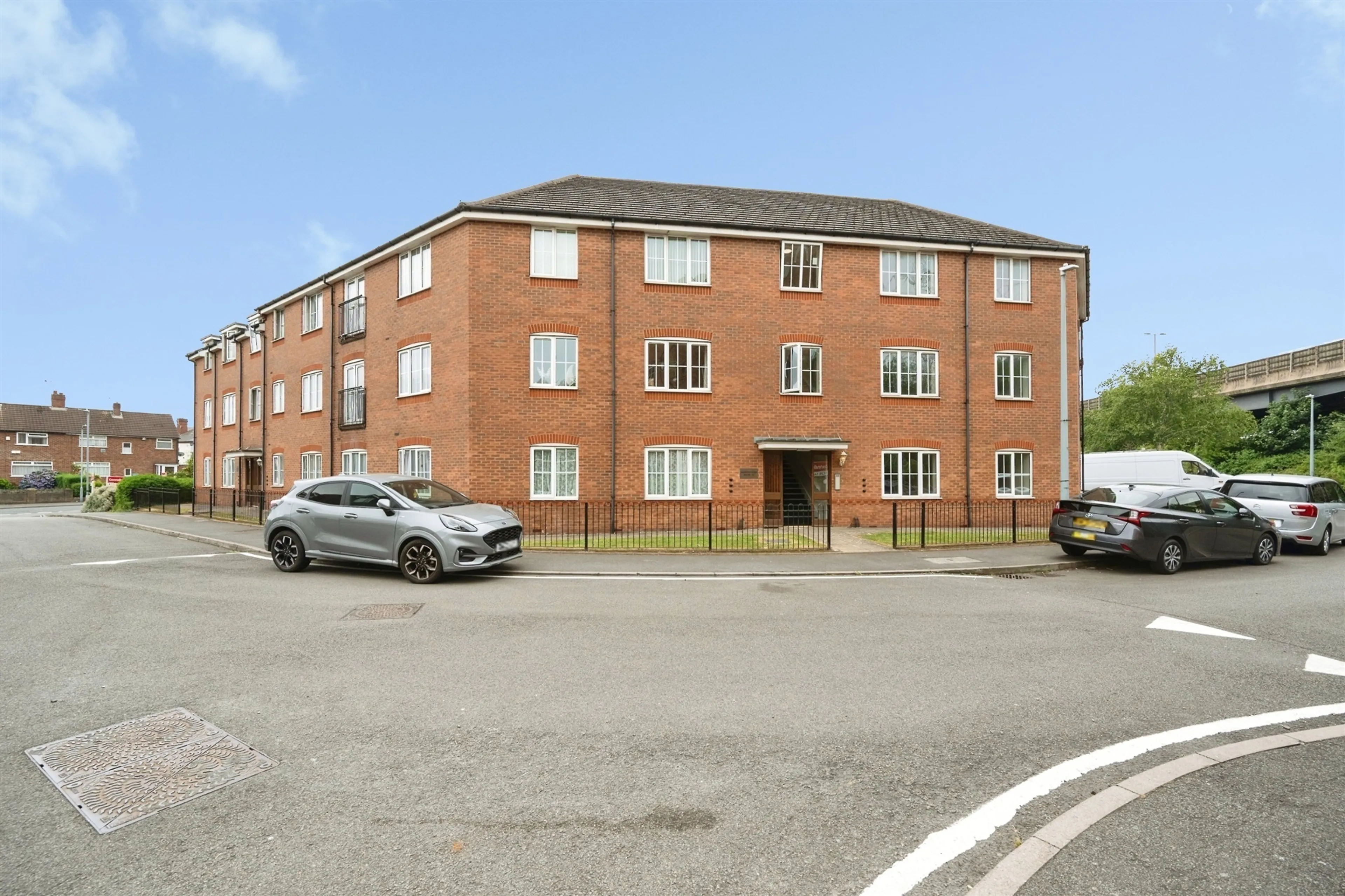 Property photo 0