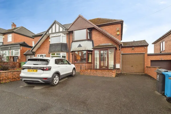 Sholver Hill Close, Oldham, Greater M...