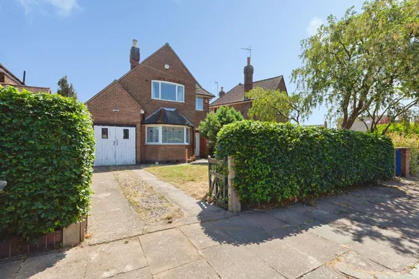 Thurnview Road, Leicester, LE5
