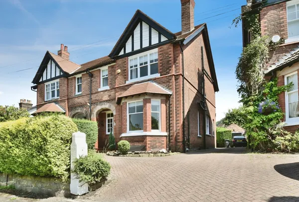 Moss Lane, Alderley Edge, Cheshire, SK9