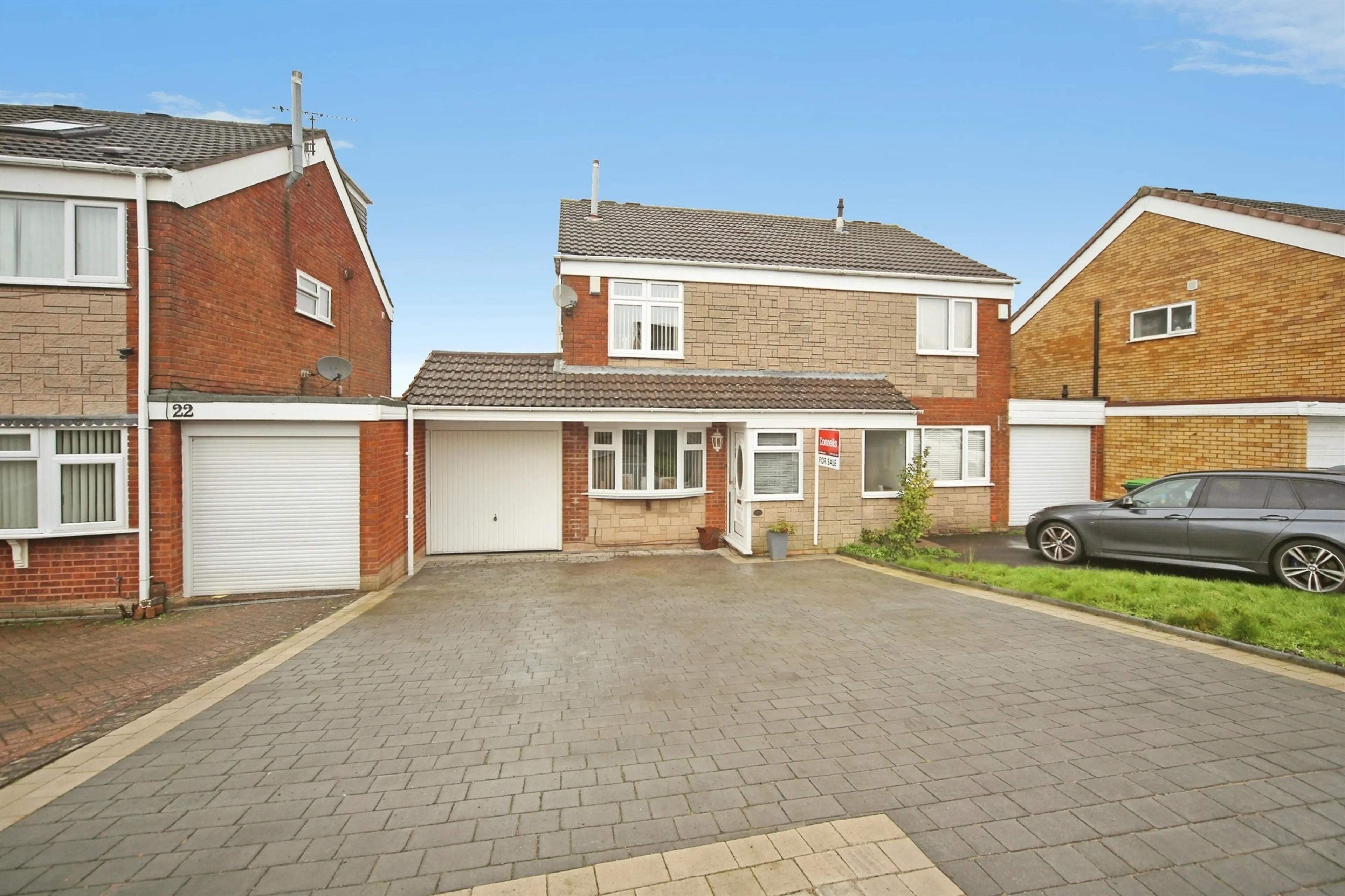 Property photo 0