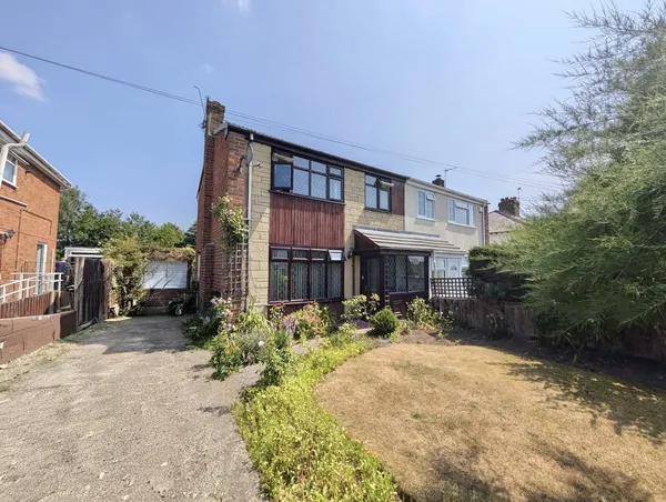 Homecrofts, Little Neston, Neston, Ch...