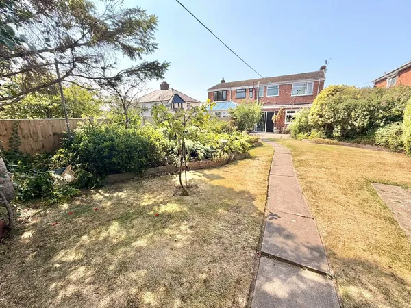 Homecrofts, Little Neston, Neston, Ch...