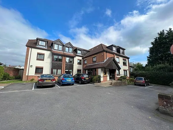 Justine Court, Bitterne Road East, So...