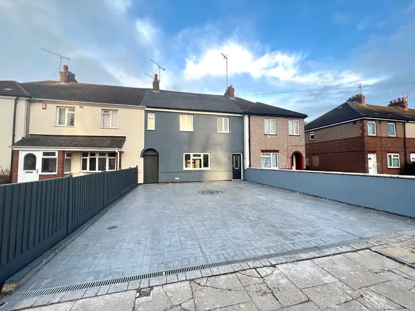 Beake Avenue, Coventry, CV6