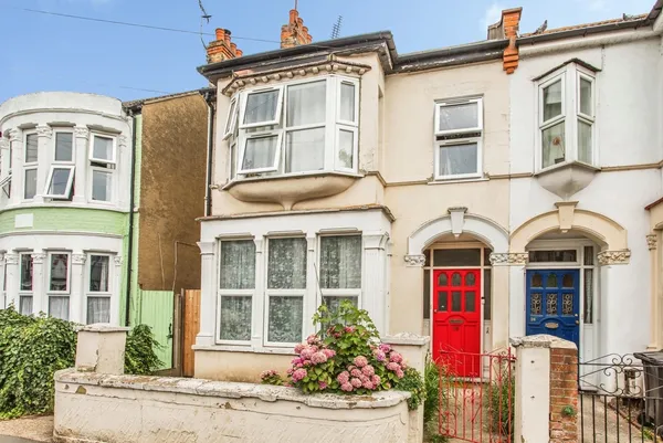Brightwell Avenue, Westcliff-on-Sea, ...