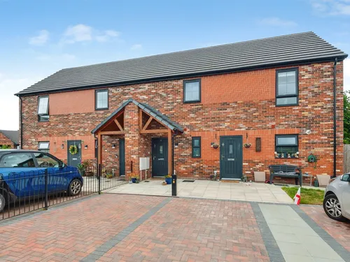 Higher Heyes Drive, Kingsley, Frodshamphoto
