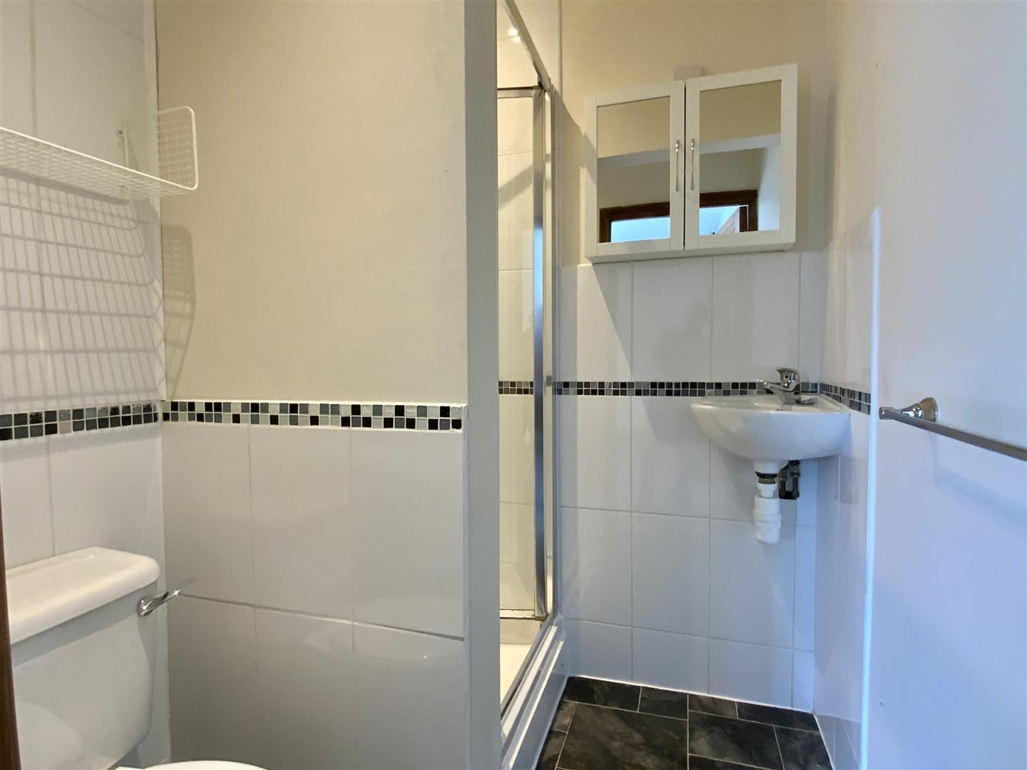 Wolverton Road, Stony Stratford, Milton Keynes Image 11