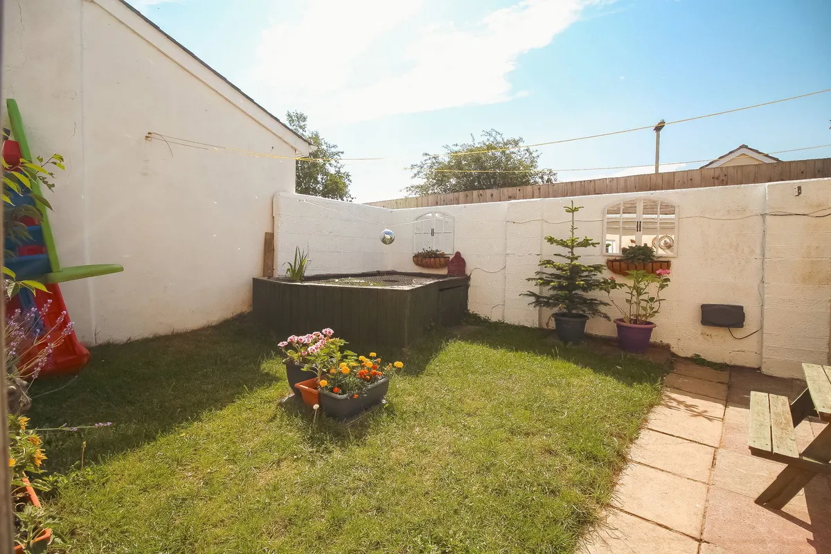 Handy Cross, Bideford, EX39 3DW