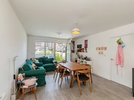 Flatts Close, Stoke Gifford, Bristol thumb 2