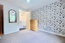 Plomer Avenue, HODDESDON