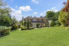 Wray Lane, Reigate, RH2 photo 1