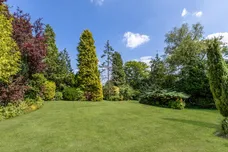 Wray Lane, Reigate, RH2 photo 2